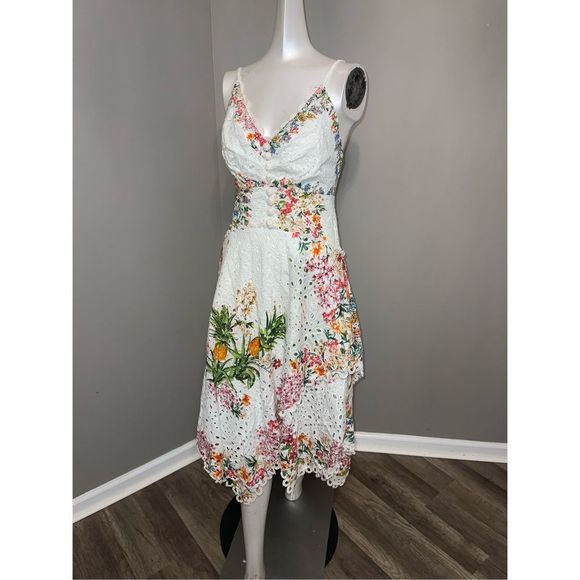 FARM Rio Floral White Dress - Picture 5 of 9